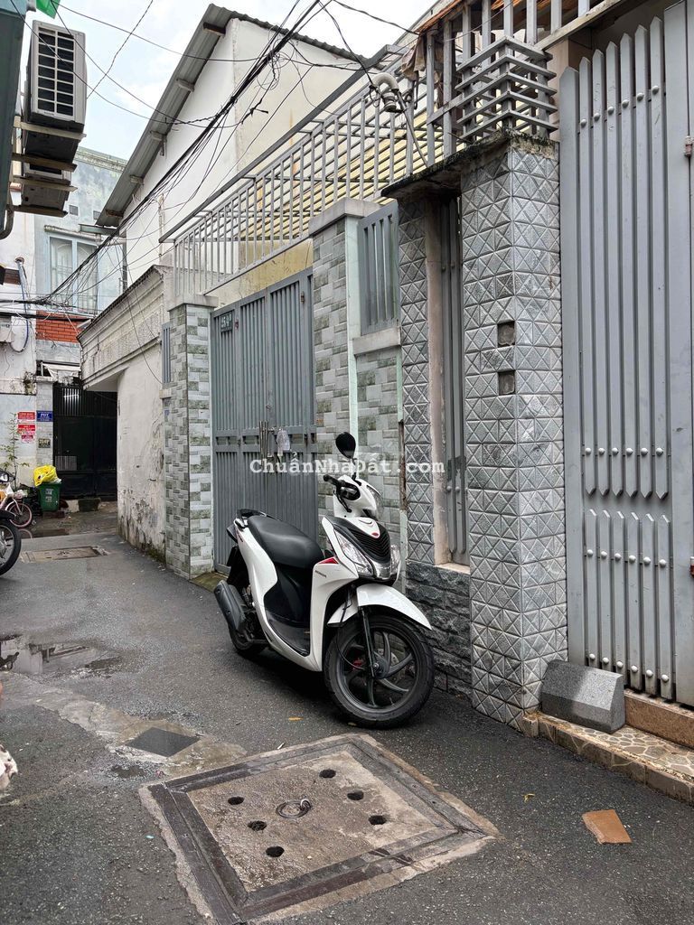 Bán Nhà Linh Xuân- Thủ Đức - HXH- SHR - DT lớn: 80m2 , Chỉ 4 tỷ x