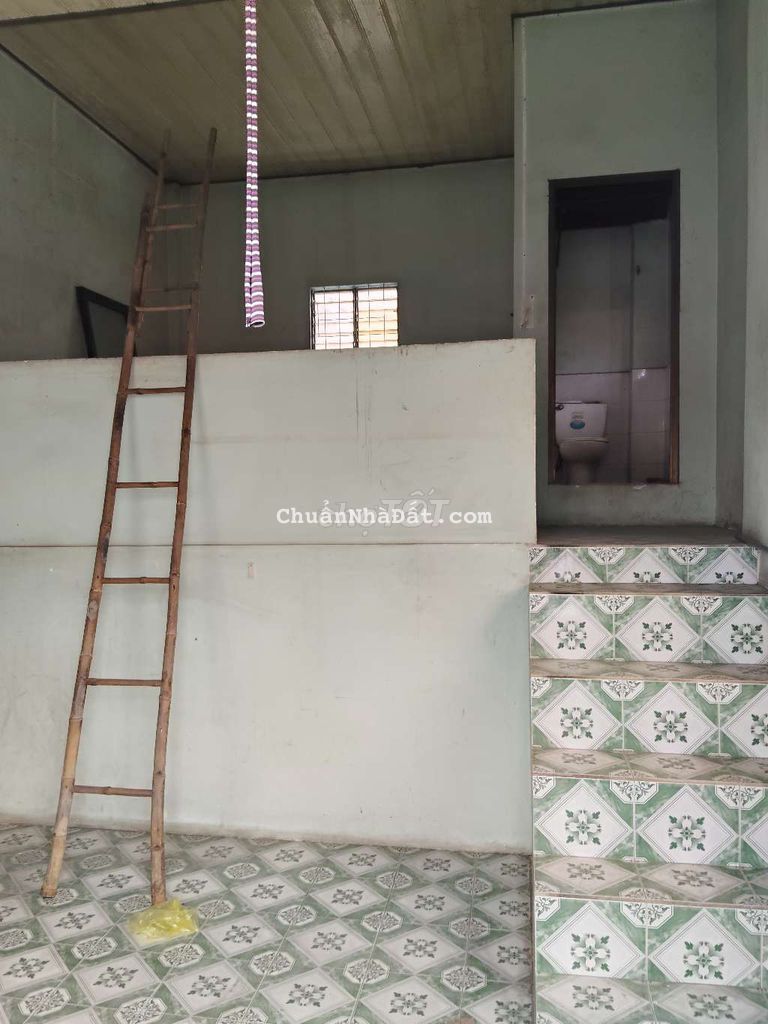 Cần cho thuê lại lầu 2 mặt tiền đường Nguyễn ảnh thủ