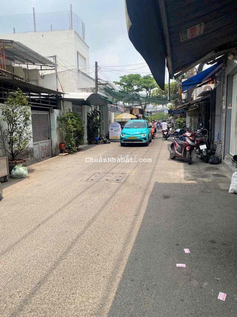 Bán gấp hẻm xe hơi- P. Tân Thuận Tây- Q.7- Ngang 5m- KDBB- 5,7 tỷ