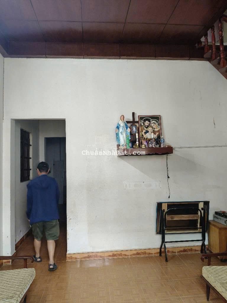 NGỘP BANK Nhà 2 tầng đường TCH13 phường TCH Q12 dt 61,5m2 Hẻm Ôtô