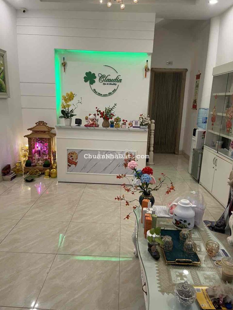 Cho thuê phòng rộng 60 m2 phố Nguyên Hồng Đống Đa