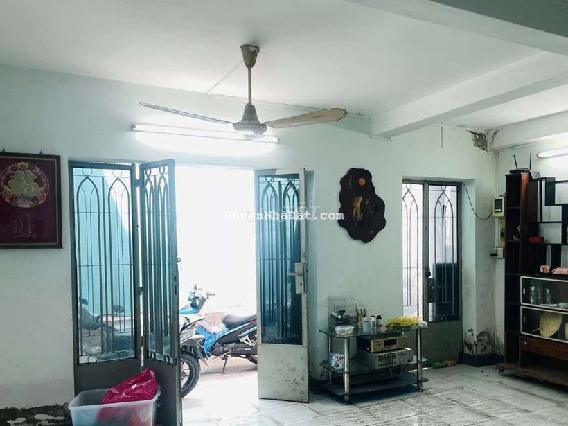 BÁN NHÀ 2 TẦNG LINH TÂY