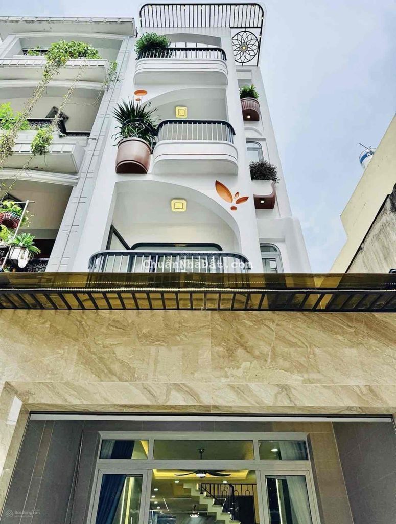 Bán gấp nhà gần MTĐ Huỳnh Mẫn Đạt, P. 7, Quận 5. Giá 4Tỷ800/ DT 53,2m2