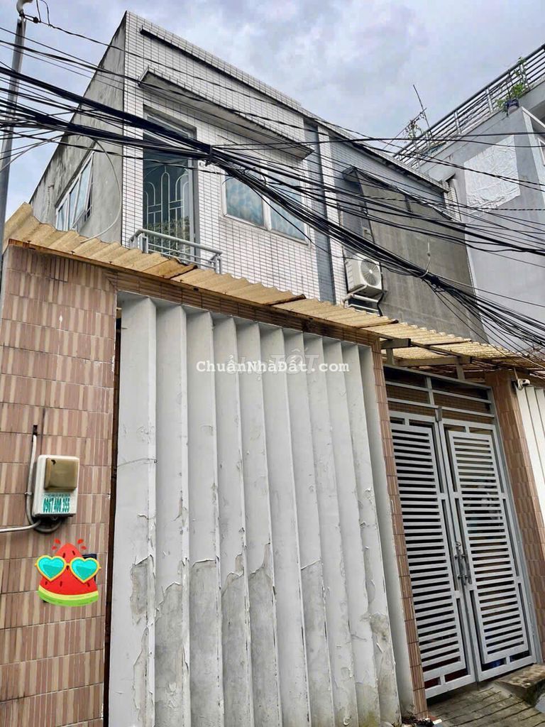 Nhà trệt lầu hẻm xe hơi Quốc Lộ 13 DT 41m2 cho thuê 5,5 triệu/tháng