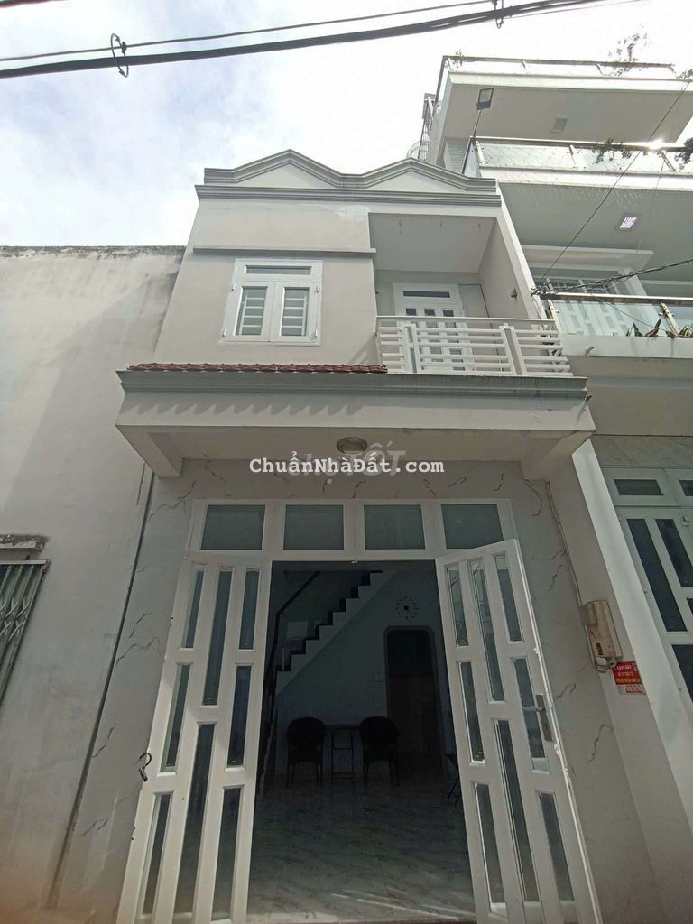 Nhà 1 lầu 2p 5tr5 nguyễn thị tú