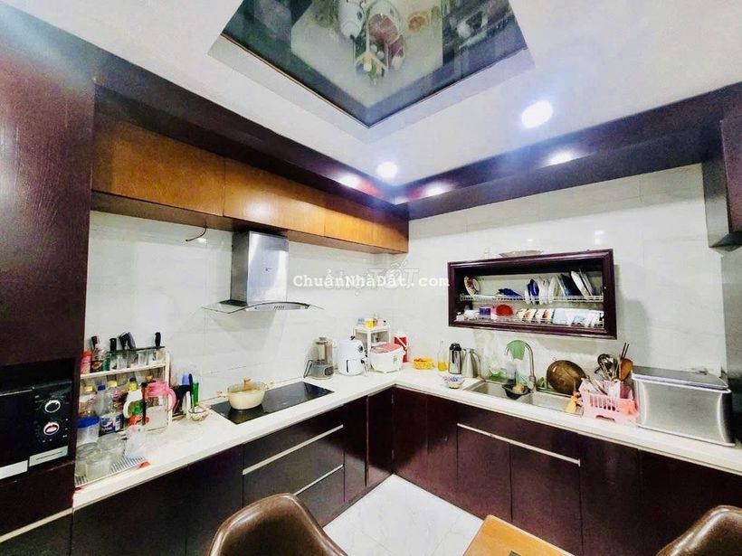 Bán nhà Giang Biên 60m2 nhà mới đẹp ngõ rộng đủ nội thất 5.7 tỷ