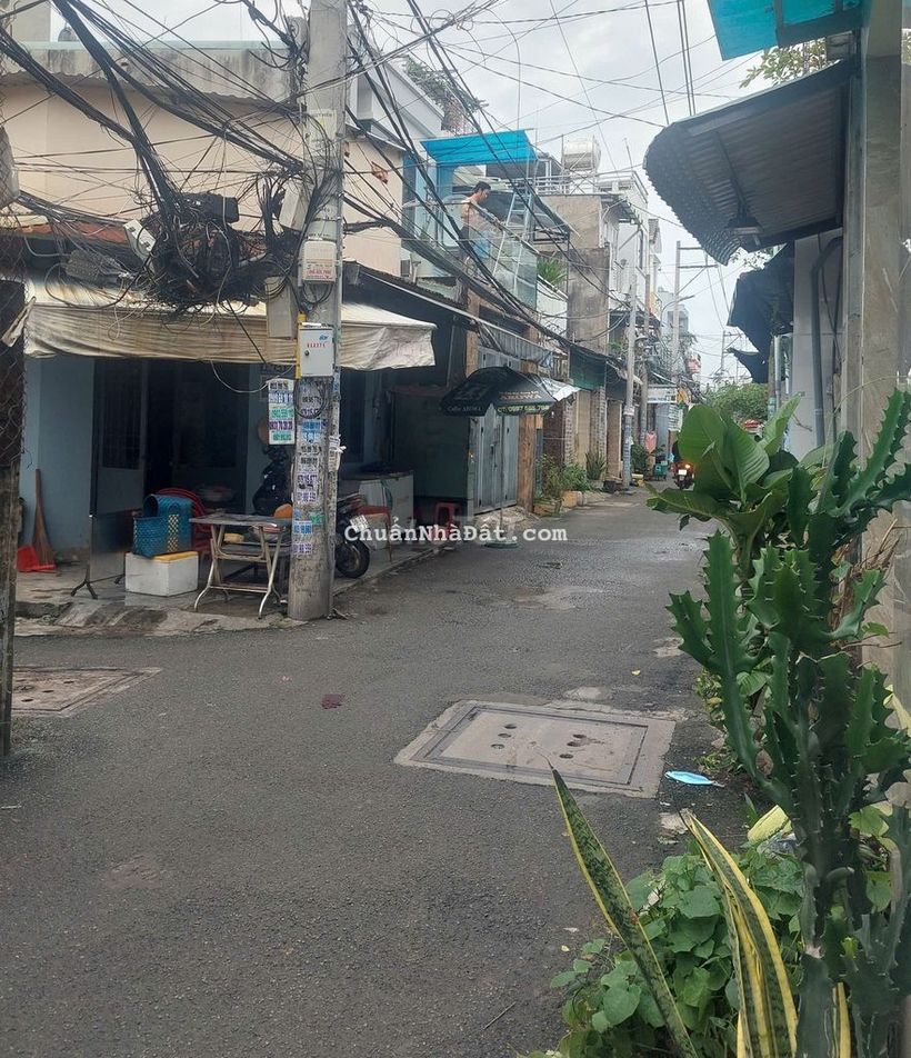 cho thuê nhà 1 trệt 1L 3pn đường oto QL13 Hiệp Bình Phước Thủ Đức 7tr