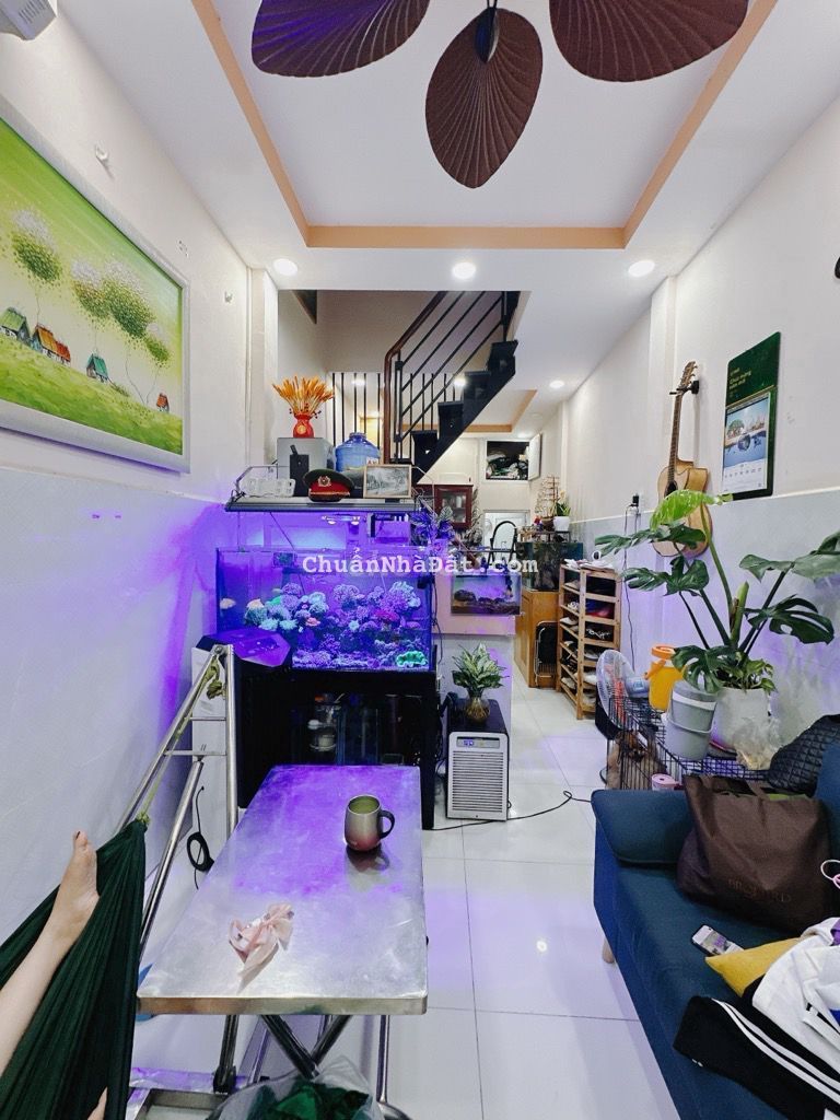 NHÀ XÓM CHIẾU Q4- 2 LẦU- 62m2 , 5x12- HẺM 1 XẸT - KO QH-CHỈ 4 TỶ NHỈN