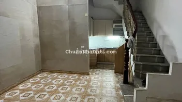 Cho thuê nhà riêng ngõ Gốc Đề. Ưu tiên hộ gia đình thuê lâu dài.