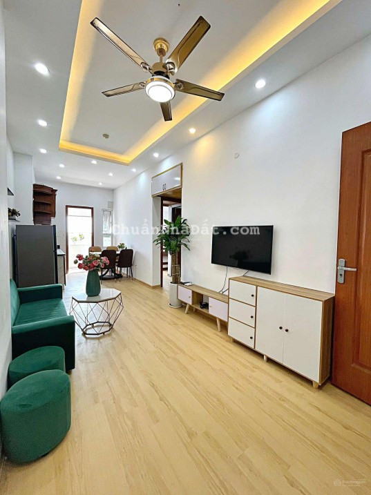 Chủ cần bán vội _ chỉ 2.1x tỷ có ngay căn đầu hồi 56m2 2PN-2VS Ct10 KĐT Đại Thanh. Nhà đẹp, thoáng.