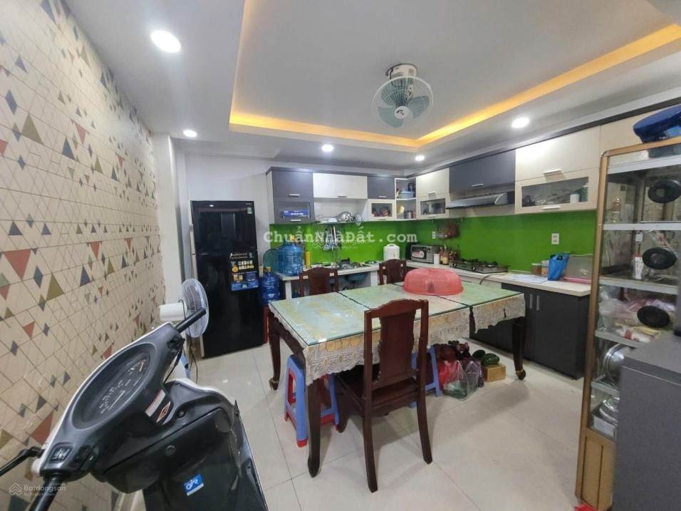 HXH Đặng Văn Ngữ, 4x13m, trệt 3 lầu. Giá 7.9 tỷ