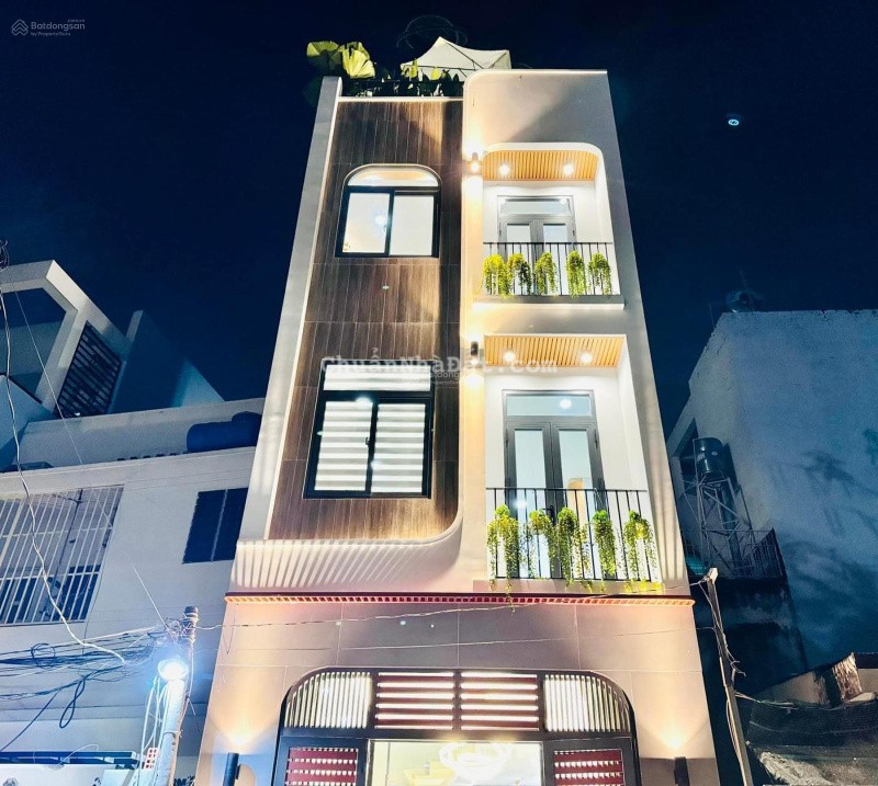 Cô Tâm bán gấp nhà sổ hồng riêng 4 tỷ 400 tại Đặng Văn Ngữ Phường 14, Phú Nhuận, DT 72,8m2, 3 tầng