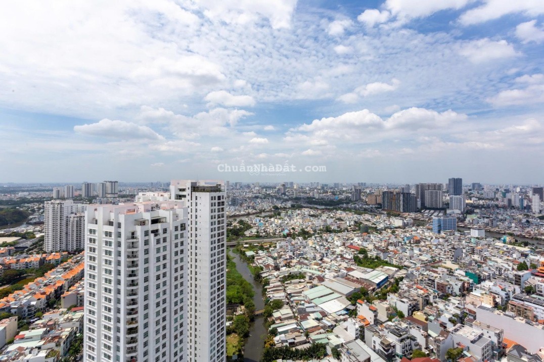 Bán CC 2PN tại Nguyễn Hữu Thọ, Q7, HCM giá cực chất 4,7 tỷ, 76m2