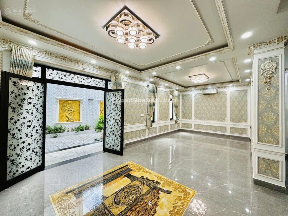 Bán công ty sát mặt tiền Cống Lở 341m2 ngang 6m nở hậu 5 tầng kết hợp CHDV gần KCN Tân Bình 30 tỷ