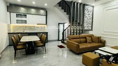 Cho thuê nhà riêng phố Xuân Đỉnh Từ Liêm. DT 45m2 x 5 tầng, 4PN, full đồ 11 triệu