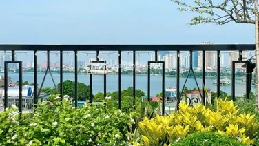 Bán nhà Tây Hồ - siêu phẩm apartment view Hồ Tây - dòng tiền ổn định ~2 tỷ/năm