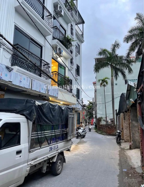 Bán nhà Mặt Ngõ Ô Tô tải - nhà mới - 5 tầng - 42m sổ, Lô góc 2 thoáng, Vị trí Tân Phong - Liên Mạc