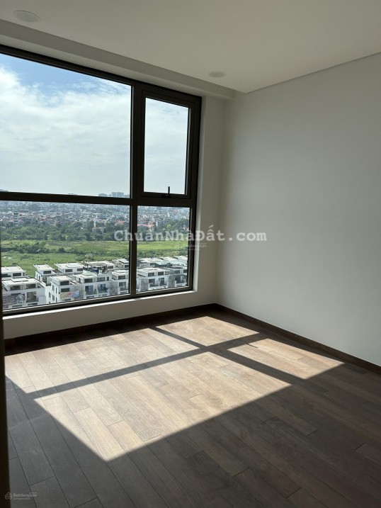 Chính chủ cho thuê căn hộ 3PN nguyên bản CĐT dự án Khai Sơn City giá 10tr/th, LH 0981 649 ***