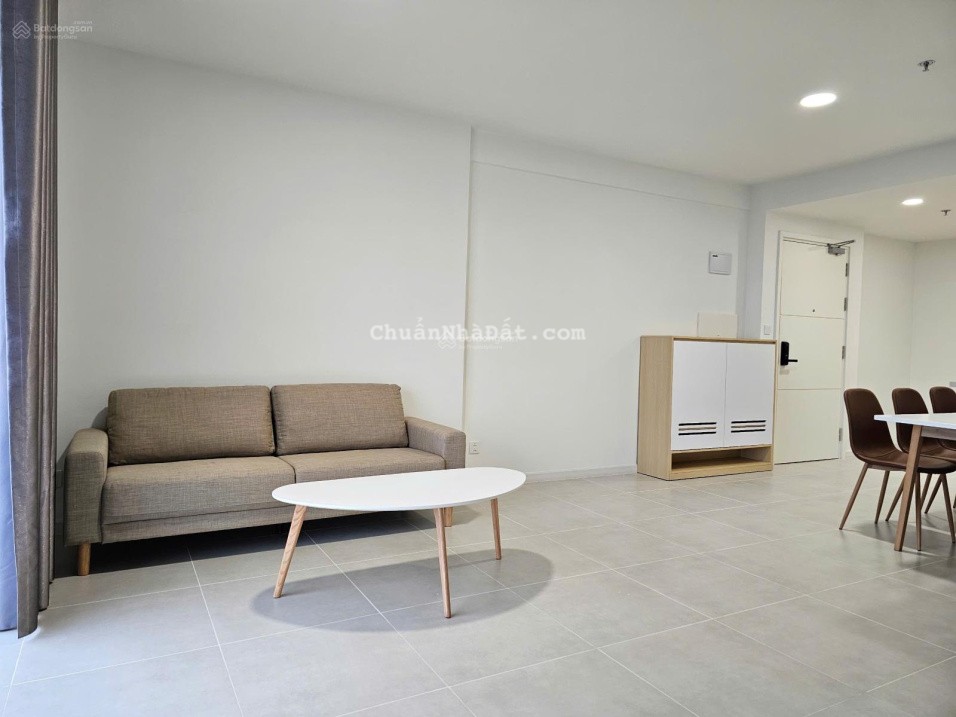 Cho thuê căn 2PN có máy lạnh giá chỉ 12 triệu/ tháng