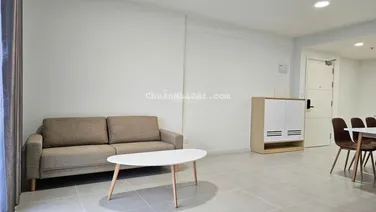 Cho thuê căn 2PN có máy lạnh giá chỉ 12 triệu/ tháng