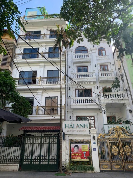 Chính chủ bán gấp nhà phố Ngụy Như Kon Tum 50m2, ôtô, vỉa hè 2 bên, 2 thoáng kinh doanh giá 19,5 tỷ