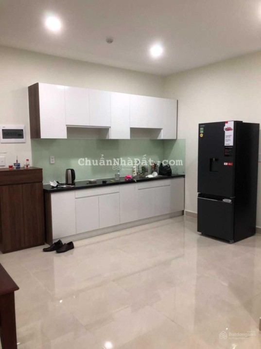 Cho thuê gấp căn hộ 2PN 2WC 70m2 giá 8.5triệu/tháng, LH 0974 025 ***