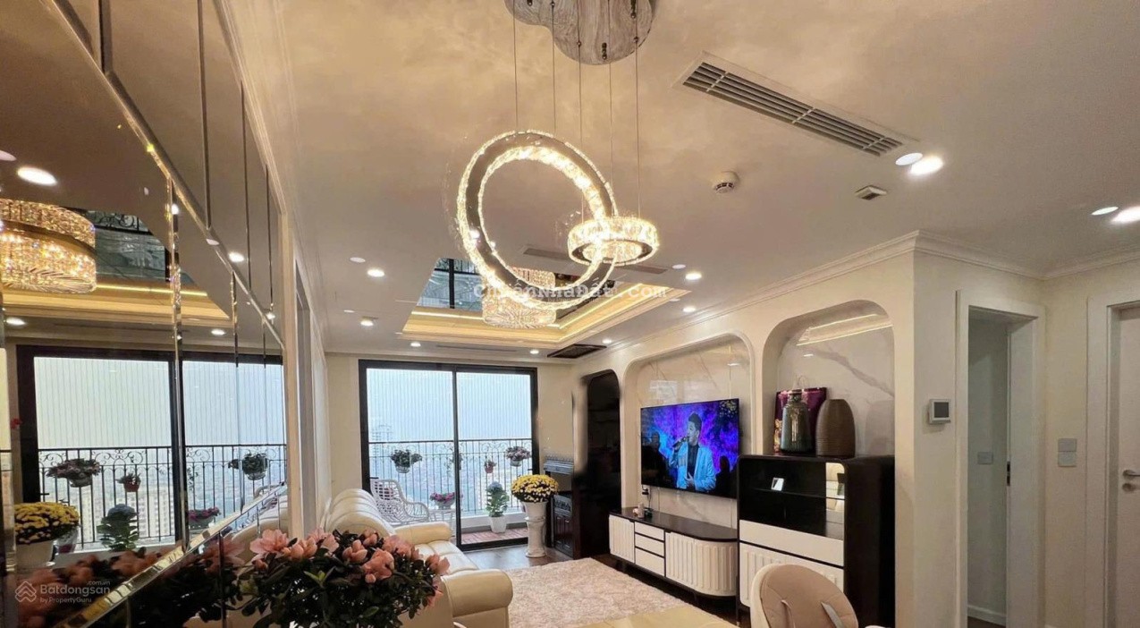 Cho thuê căn hộ 3PN 100m2 chung cư cao cấp Sunshine Garden giá rẻ liên hệ em Hoàng 0812 395 ***