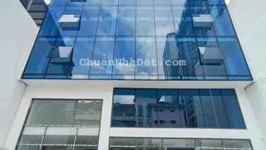 Cho thuê tòa nhà khu Thảo Điền 15x30m trệt 4 lầu, trống suốt