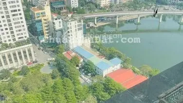 Bán căn duplex thông tầng view hồ Hoàng Cầu, hướng Nam mát mẻ. LH 0949 472 ***