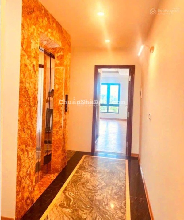 Cần bán gấp nhà Mễ Trì, 37m2 - ngõ gần ô tô tránh, tầng 5 - Giá 7,2 tỷ