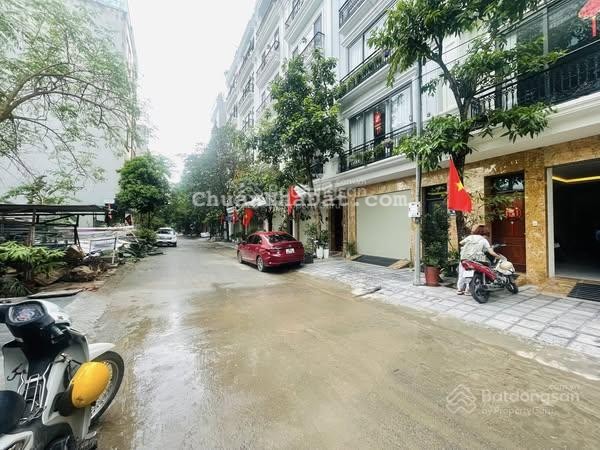 BÁN NHÀ VĂN PHÚ  6 TẦNG THANG MÁY  MẶT TIỀN 5M  Ô TÔ TRÁNH  CHỈ 1 CĂN DUY NHẤT