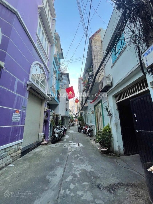 NGAY VÒNG XOAY TRUNG TÂM 51 M2 - 5 TẦNG BTCT- HẺM 6M THÔNG KHẮP NGÃ - VỊ TRÍ VIP CHỈ HƠN 7TỶ