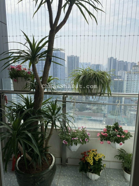 Bán căn hộ mặt đường Dương Đình Nghệ 98m2. 2 ngủ 2 vệ sinh nhà đẹp full nội thất đẹp