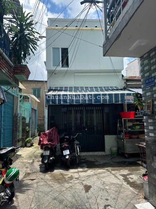 BÁN NHÀ GÒ VẤP  GẦN CHỢ & TRƯỜNG ĐẠI HỌC CÔNG NGHIỆP TP.HCM