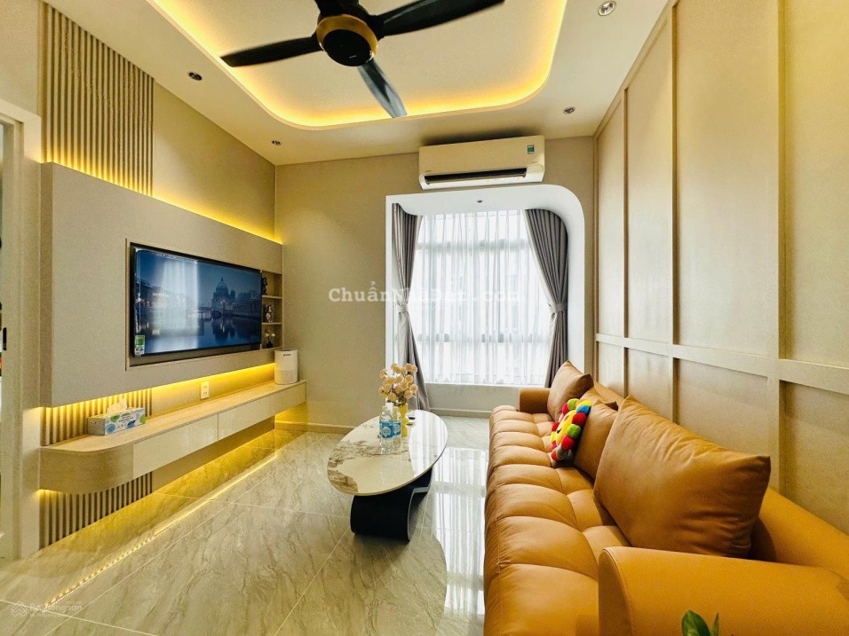 Căn hộ 81m2, 3pn 2wc, khu sky garden q7