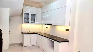 Sốc, 7.25 tỷ, siêu hiếm phố Yên Hòa - Trung Kính, Cầu Giấy, 5 tầng mặt tiền đến 5m