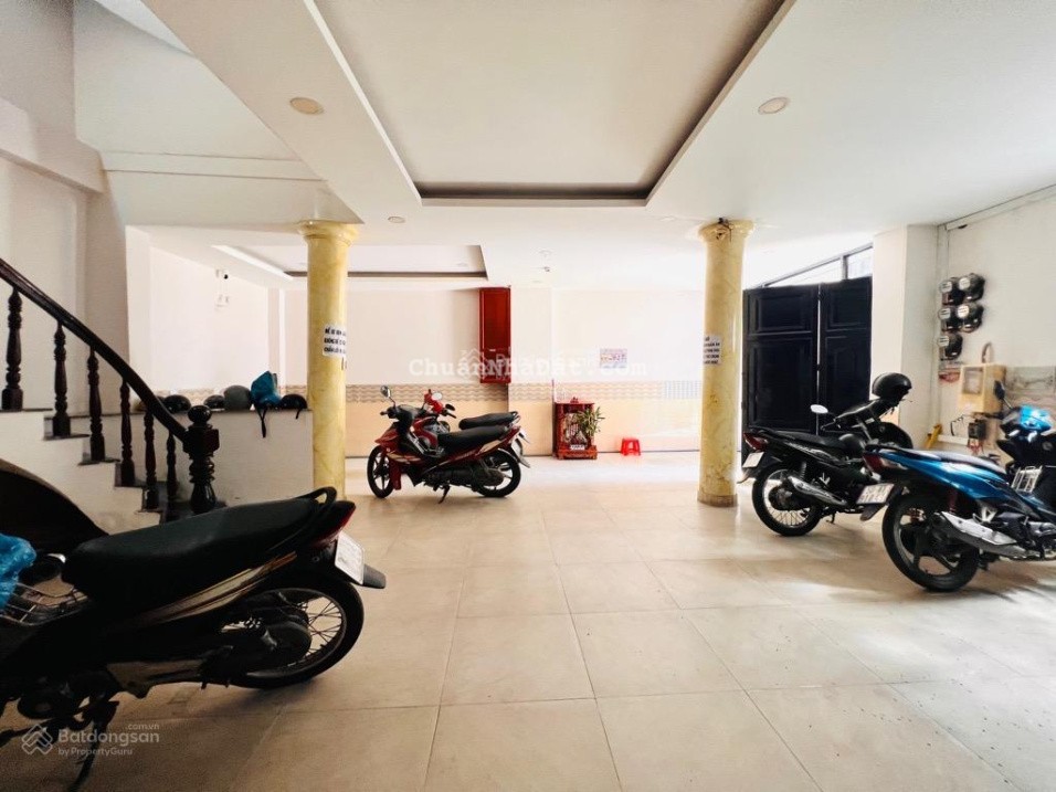 Chính chủ bán gấp CHDV 16 phòng - DT 8,3 x 19,6m - hẻm xe hơi Quang Trung giá 12 tỷX TL