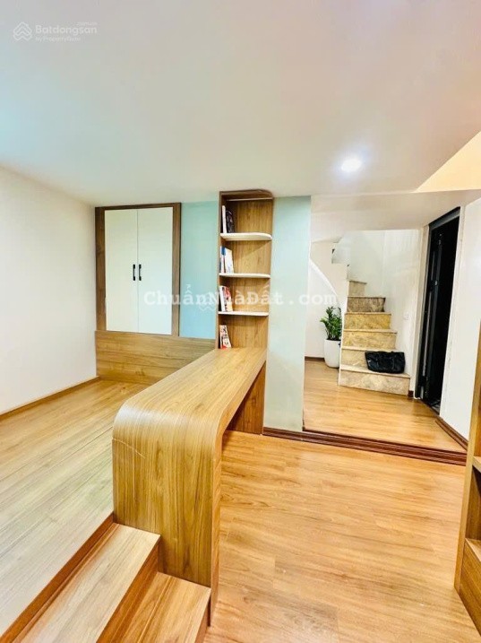 Bán nhà riêng tại Phường Vĩnh Tuy, Hai Bà Trưng, Hà Nội, giá ưu đãi, 5 tỷ, 34m2