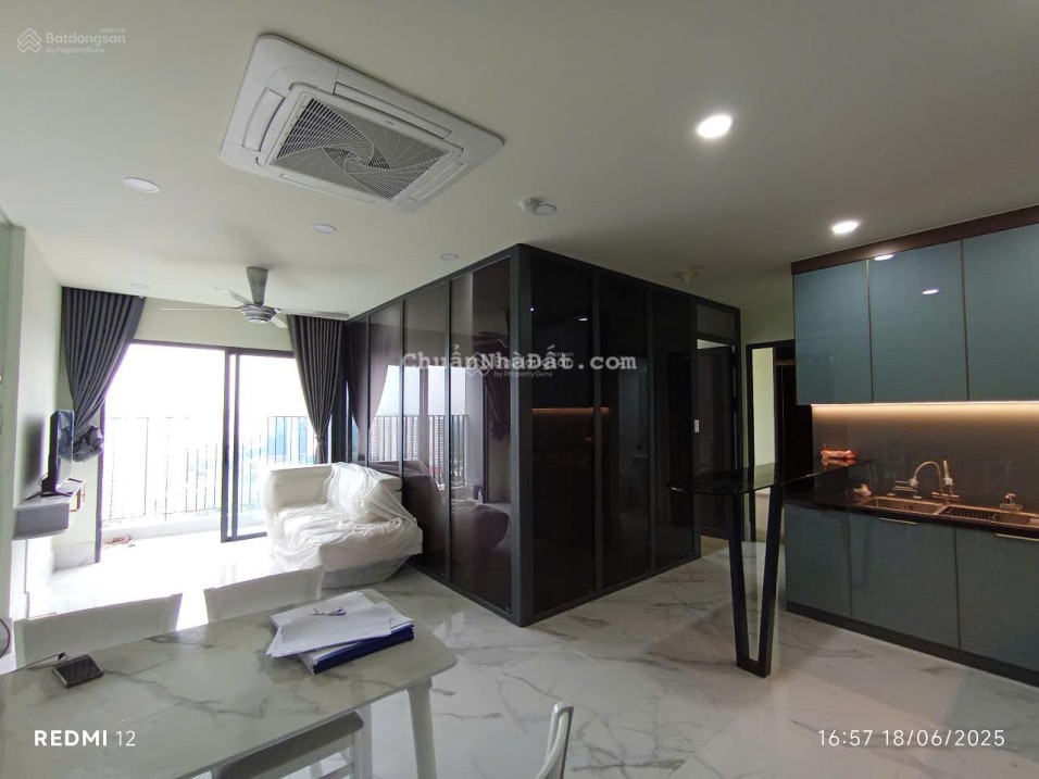 2PN2WC full nội thất mới 100% gần RMIT, TDTU, Phú Mỹ Hưng - LH 0772 605 *** gặp Phụng | LAVIDA+