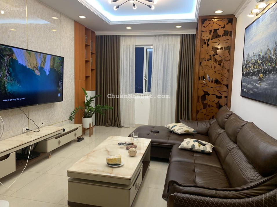 Tôi cần bán CHCC Oriental Westlake, 174 Lạc Long Quân, Tây Hồ, 76m2, 2PN, đủ nội thất, 6.25 tỷ