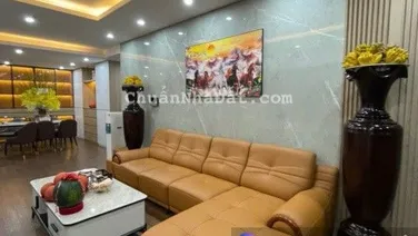 (Chính chủ)bán căn 210m/4pn3wc toà Discovery Cầu Giấy,ban công Đông Nam,view Hồ Tây LH 0888 989 ***