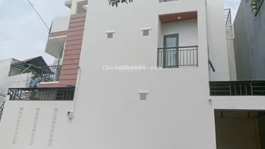 Bán nhà căn góc 2 mặt tiền KDC Nam Gia, đường Trinh Quang Nghị, 1 trệt 1 lầu 3PN, 4toilet