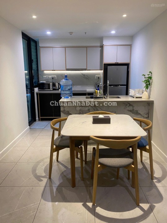 Bán căn 2PN tầng thấp 77m2 giá 7,7 tỉ, giá cạnh tranh nhất thị trường