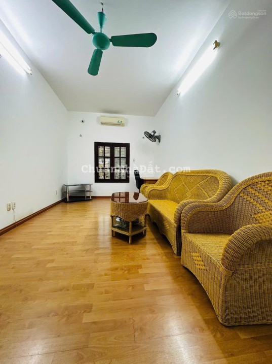 CHO THUÊ NHÀ CĂN HỘ 4 NGỦ CHUNG CƯ L3, 200B THÁI THỊNH, ĐỐNG ĐA, HÀ NỘI.