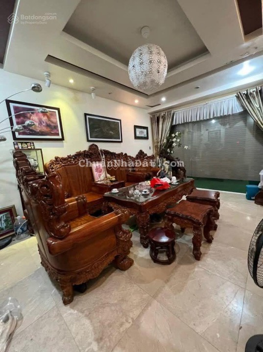 Bán nhà riêng Nguyễn Khánh Toàn, phân lô, ô tô, thang máy, dân xây, ở thích, 75m2*6T