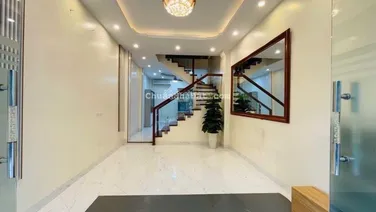 Dịch Vọng Cầu Giấy 5 tầng - ô tô đỗ cửa - ngõ nông - tặng full nội thất - chỉ hơn 7 tỷ