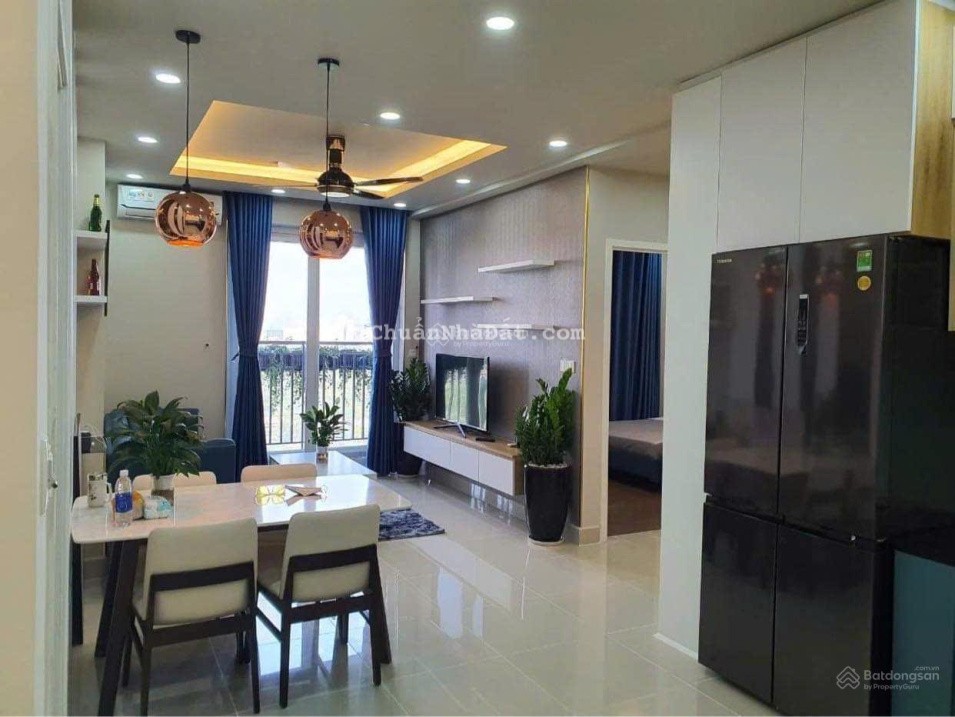 chính chủ Cho thuê căn hộ the partk . 74m 2pn 2wc full nội thất , nhà đẹp. lầu cao thoáng mát.