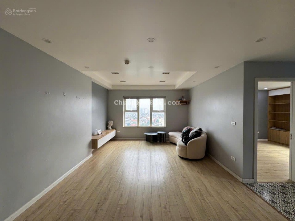 CHÍNH CHỦ CHO THUÊ CĂN HỘ 2 PN + 2VS FLC STAR TOWER 418 QUANG TRUNG GẦN FULL NỘI THẤT!