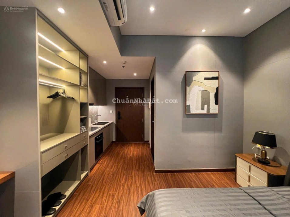 Đầu tư ngay! Căn studio toà M3 đang làm homestay tầng 08 full nội thất đẹp 27m2, sẵn sổ - Giá 2.150