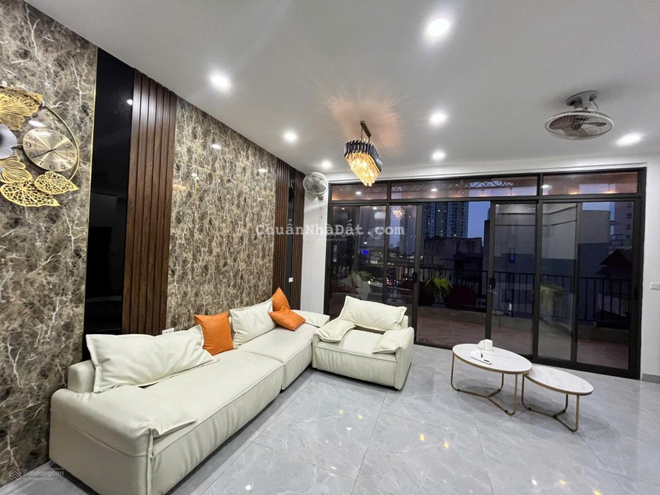 Cho thuê căn hộ 2 ngủ 1 khách Mỗ Lao 60m2 * 2 tầng full nội thất giá 12tr